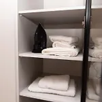 White Arena Apartment *