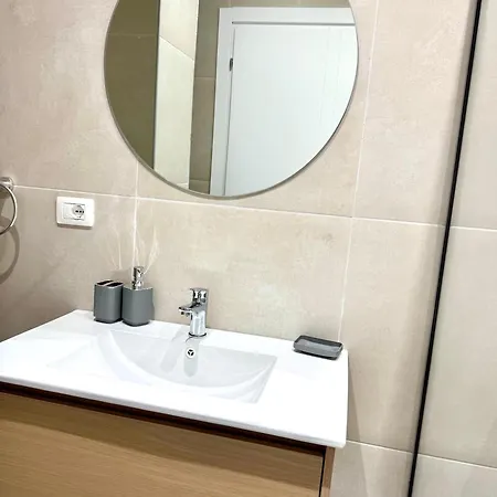 White Arena Apartament *