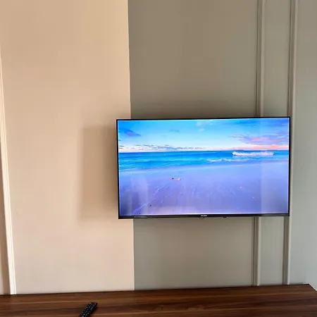 Apartament White Arena