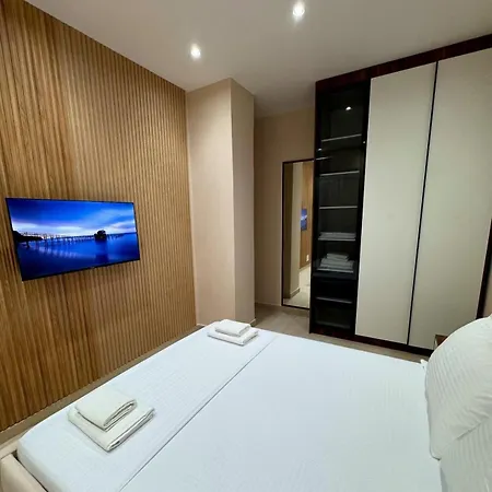 Apartament White Arena