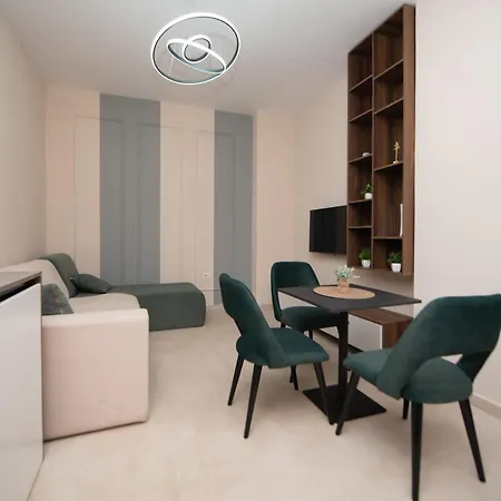 White Arena * Golem (Tirana)