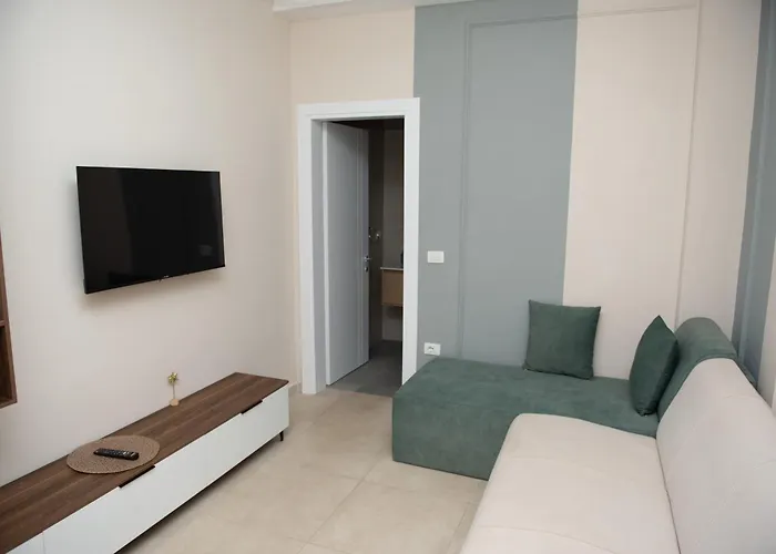 Apartment White Arena Golem (Tirana)