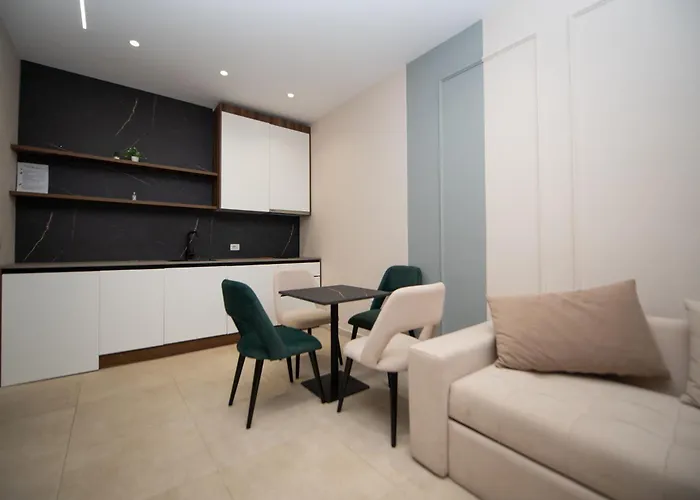 Apartment White Arena *