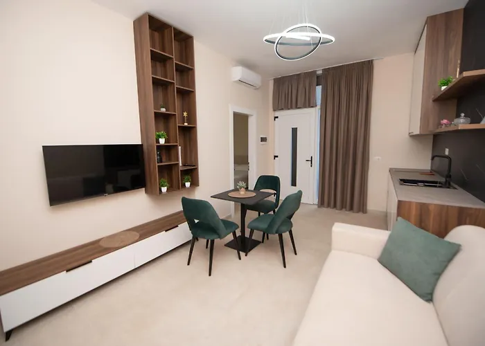 White Arena Apartment Golem (Tirana)