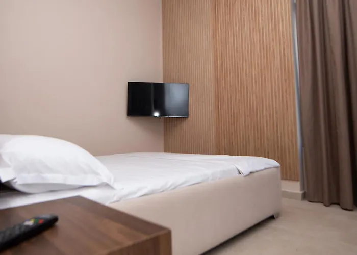 Apartment White Arena Golem (Tirana)