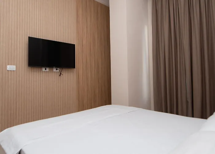 Apartment White Arena *